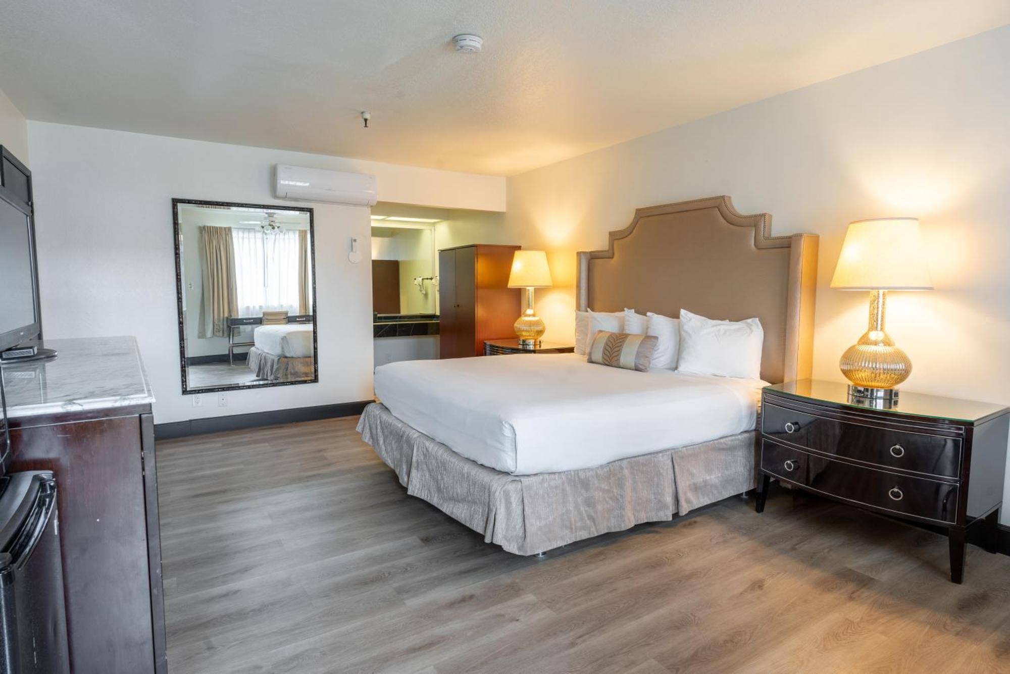 Hotel Sands & 3*