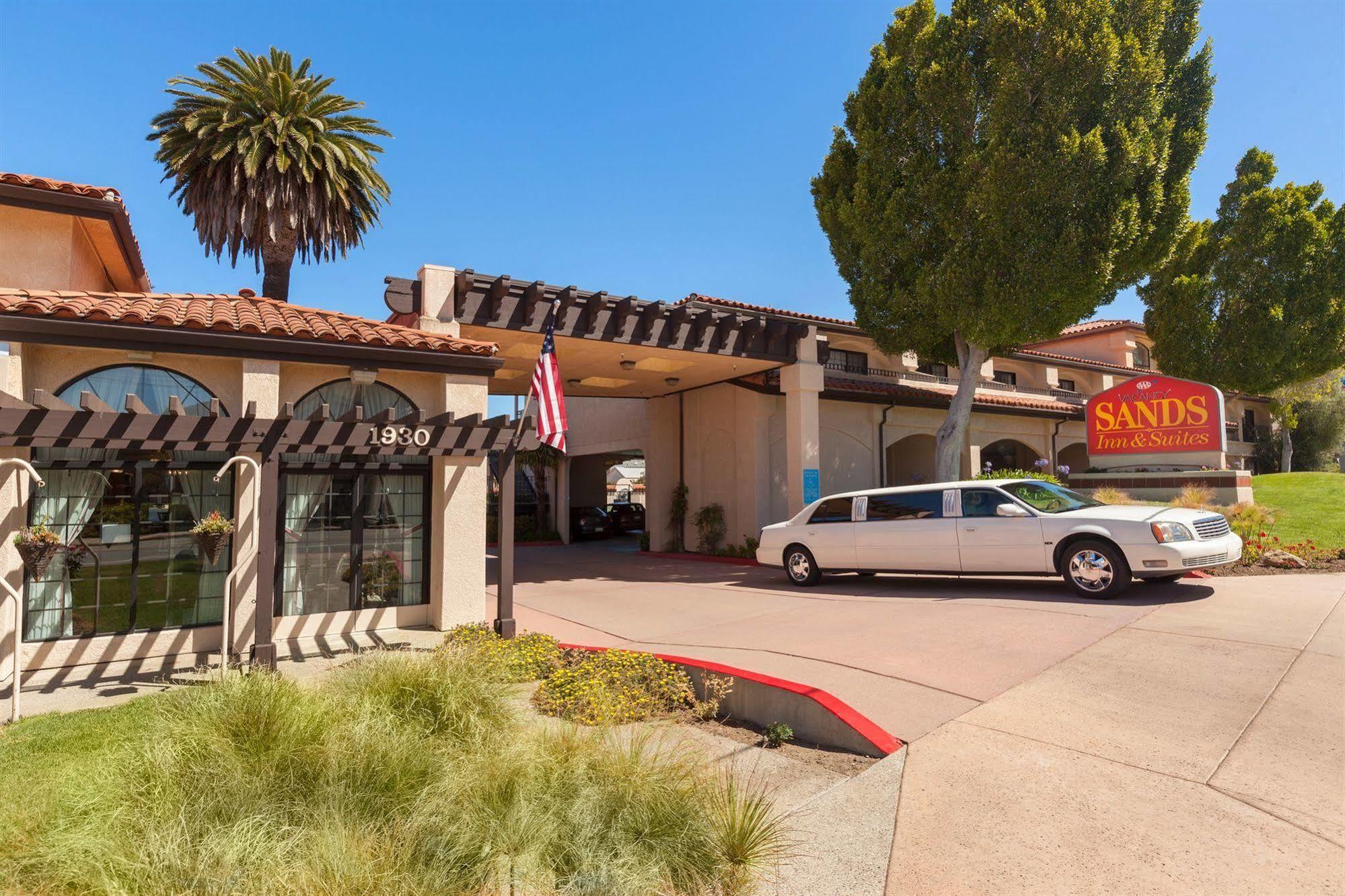 Sands & 3* San Luis Obispo